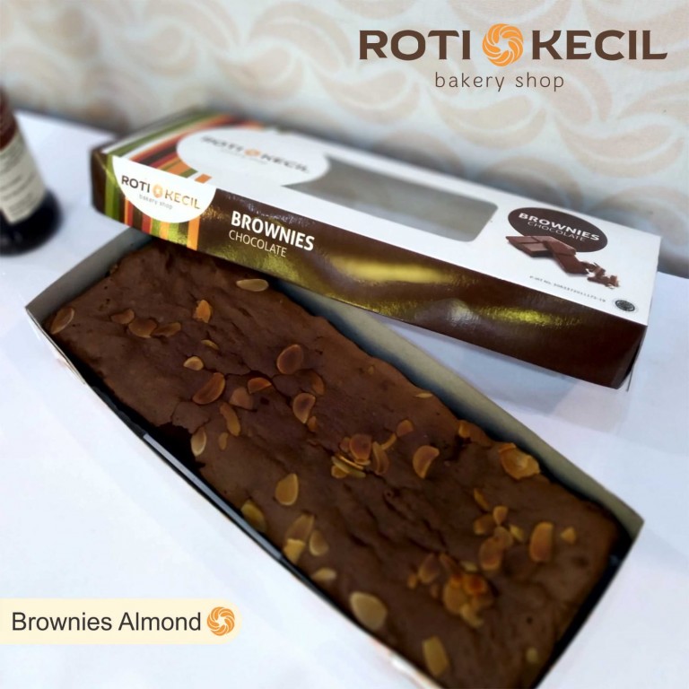 Brownies Almond - Roti Kecil Bakery Shop products